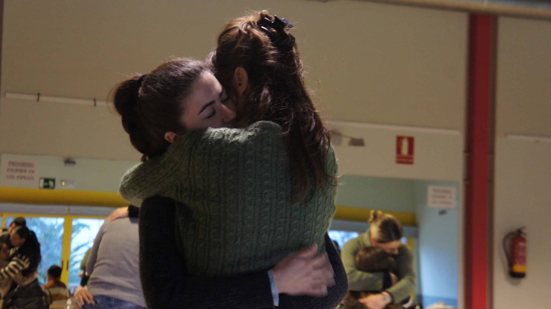 abrazo_madre_hija